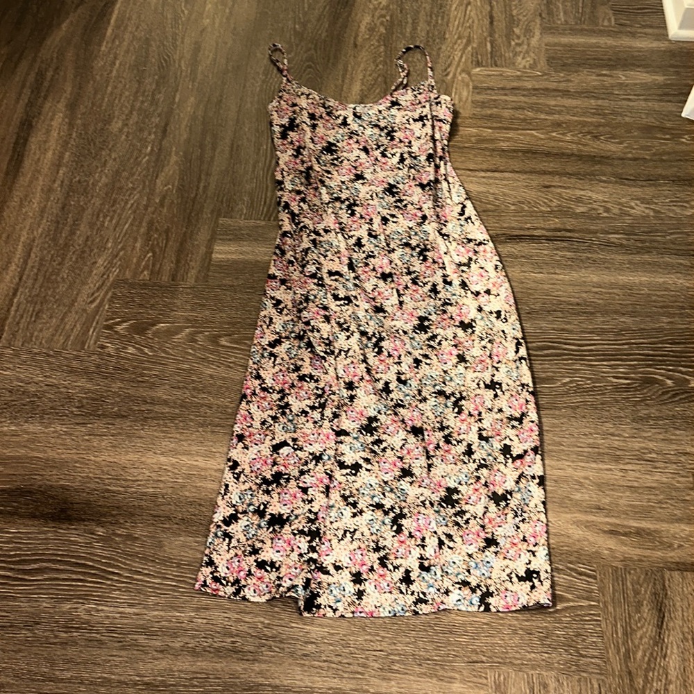 Nookie Floral Silky Maxi Dress Size M